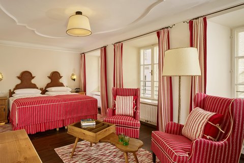 King Deluxe Guest Room