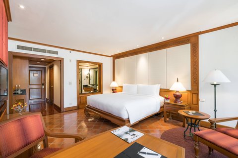 King Guest Room