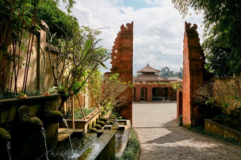 Mandapa Gate