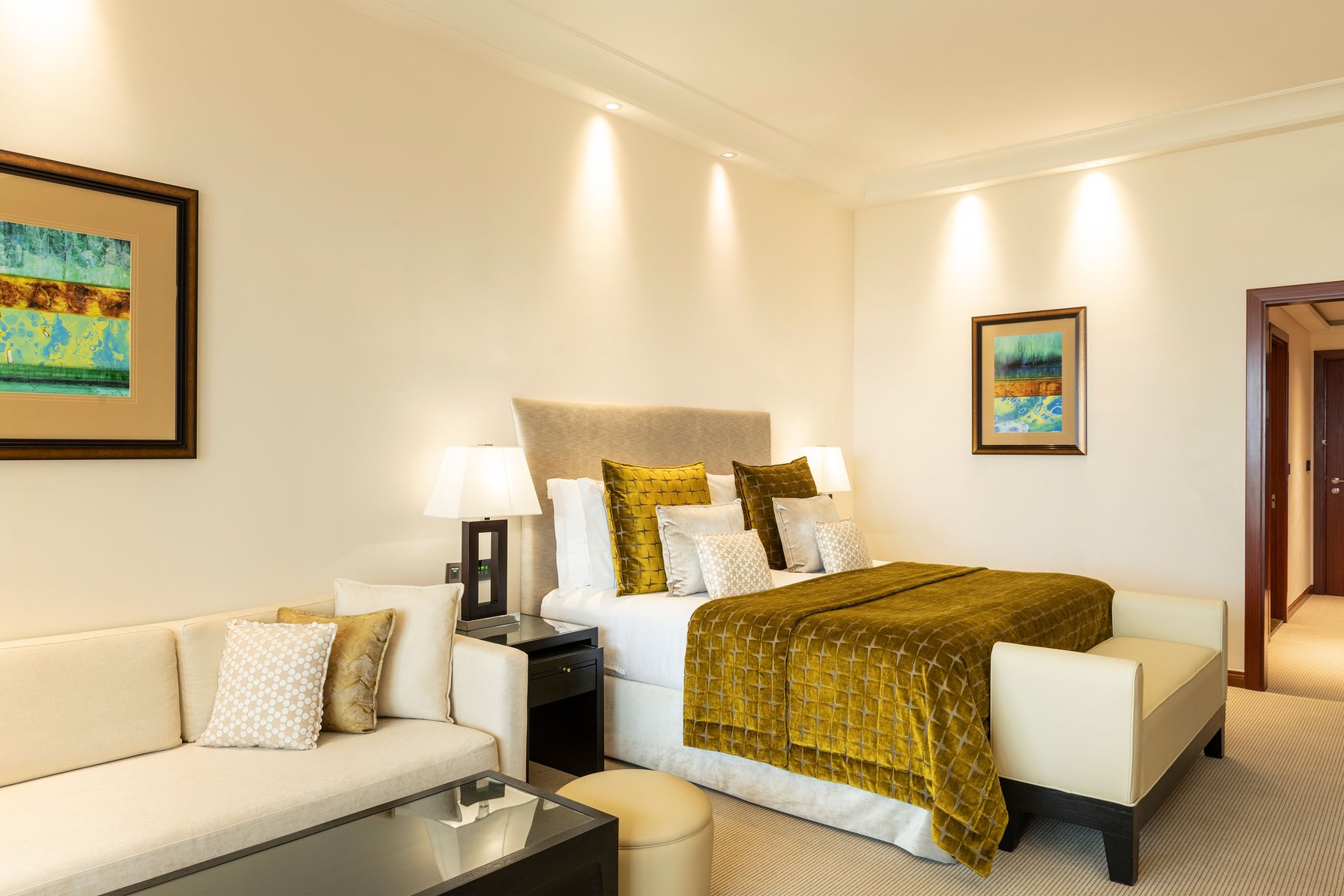 Grosvenor House, a Luxury Collection Hotel, Dubai Room Type - Premier Room, Executive lounge access, Residence, King, Airport Transfer
