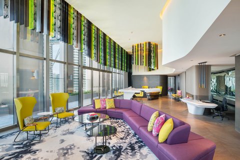 EWOW Suite - Living Room
