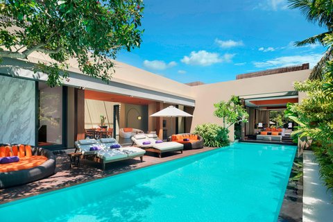 Extreme WOW Villa, Master Bedroom