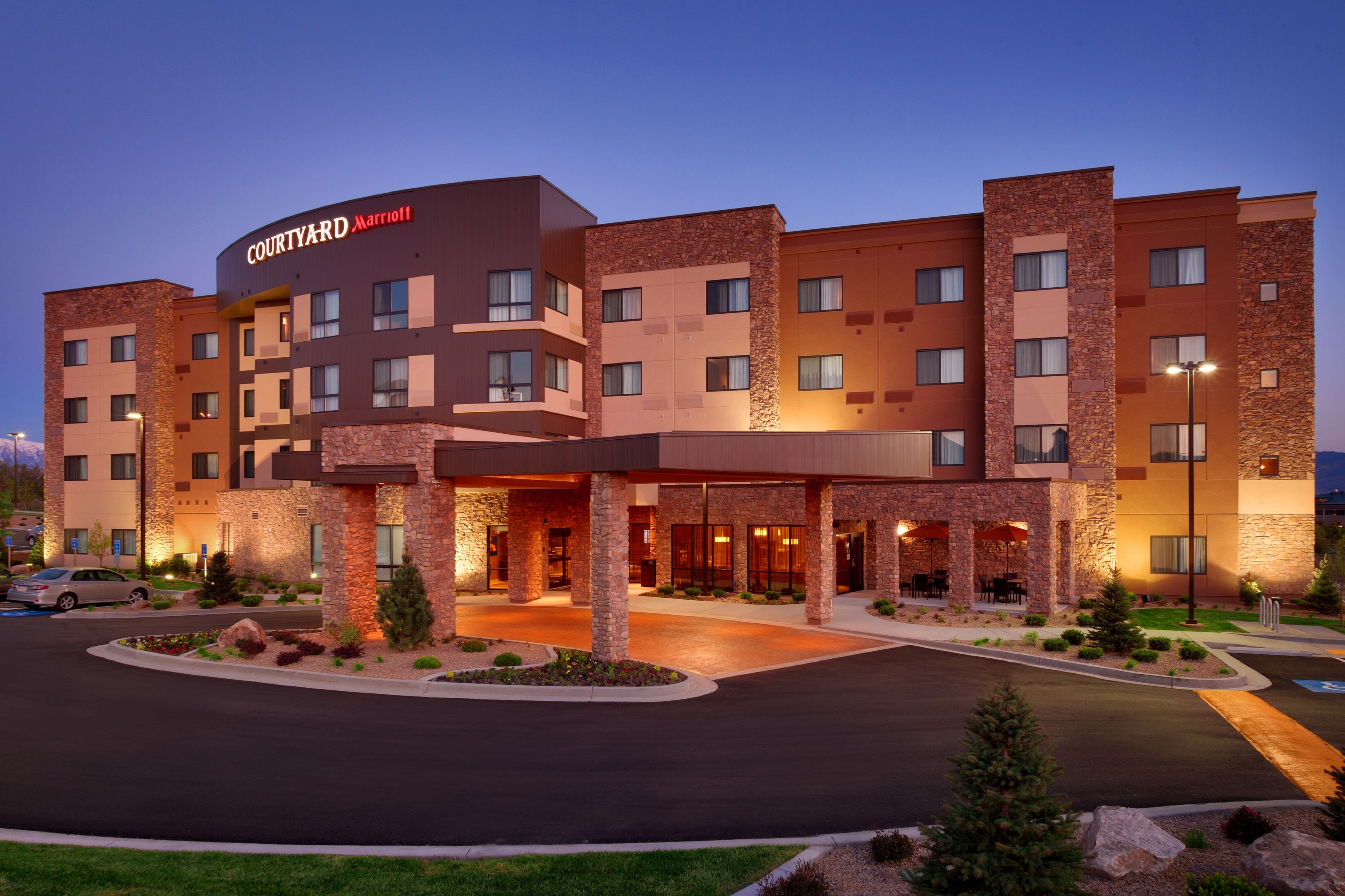 Courtyard Lehi at Thanksgiving Point