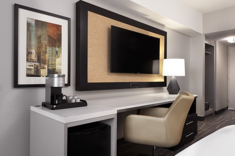 Holiday Inn Chicago Dwtn – The Mart