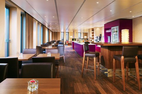 Executive Lounge