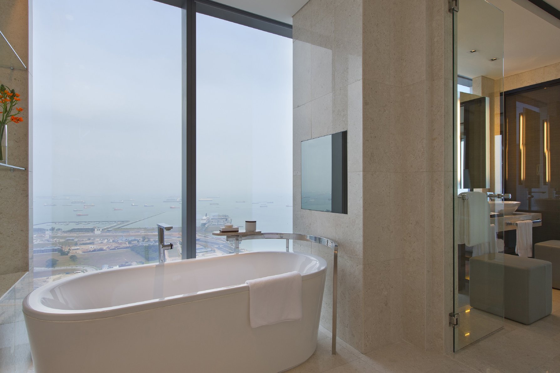 The Westin Singapore Room Type - Club lounge access, 1 Bedroom Suite, 1 King, Harbor view