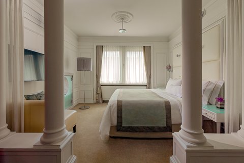 Grand Diamond Suite - Bedroom
