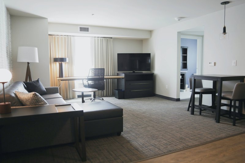 One-Bedroom Deluxe Suite - Living Area