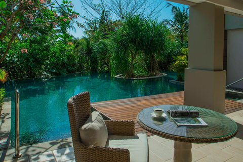 Terrace of The Ritz-Carlton suite with Pool Access