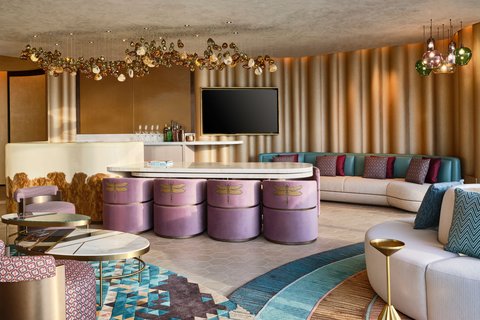 Living room | King | Sea Facing | EWOW Suite
