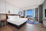 Breezy, Guest room, 1 King, Harbor view, Upper floor
