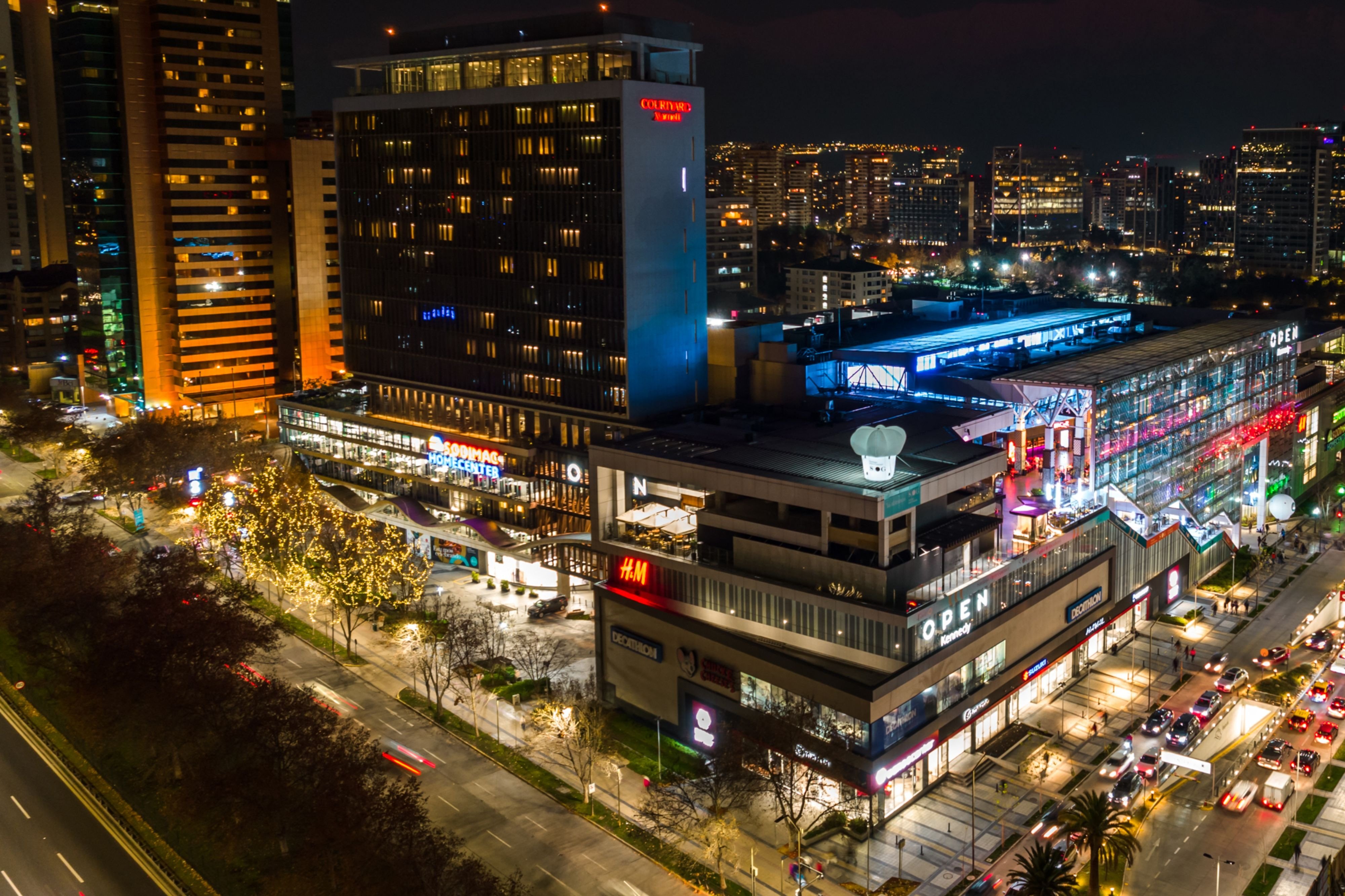 Courtyard Santiago Las Condes