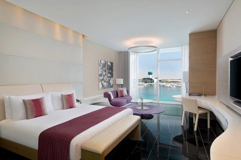 King Marvelous Guest Room