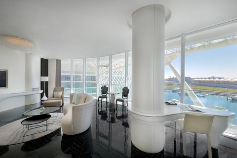 Fabulous Suite Living Room