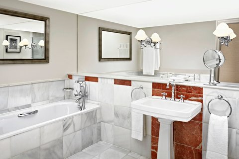 Baño para huéspedes