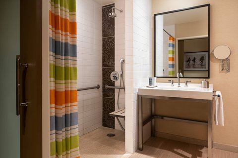 Griffin Suite - Accessible Bathroom - Roll-In Show