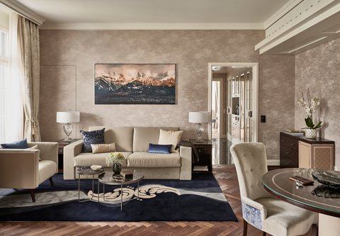 Quellenhof Suite, Living Room