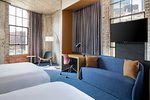 Savvy, Suite, 2 Queen, Sofa bed