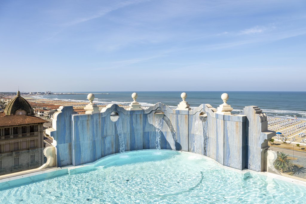 Guest photo
