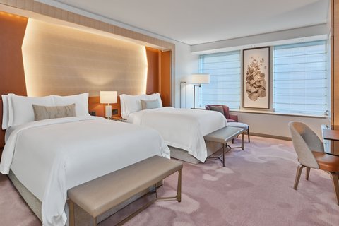 Double Guest Room at The St. Regis San Francisco