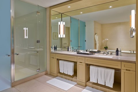 St. Regis Suite Bathroom