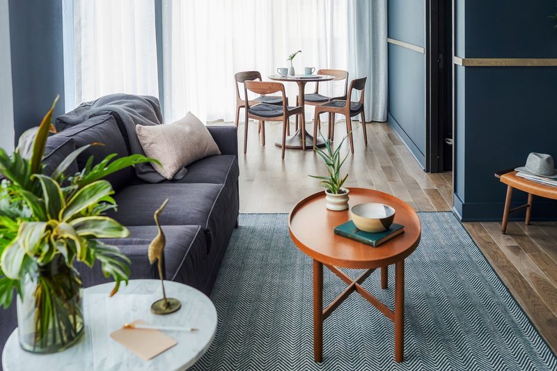 14 - Designer Suite, 1 King River View