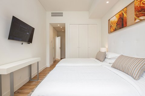 Room, Premium Deluxe Suite