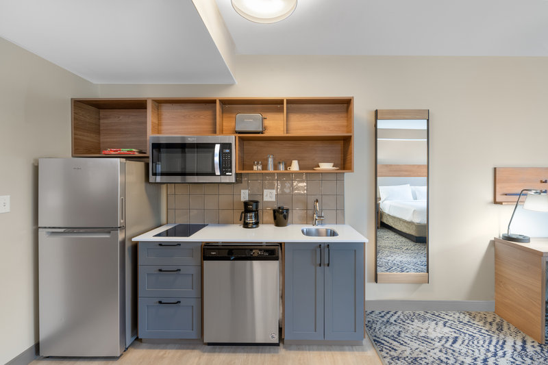 Candlewood Suites Asheville Downtown