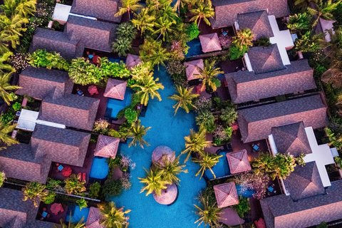 Villas and Lagoon