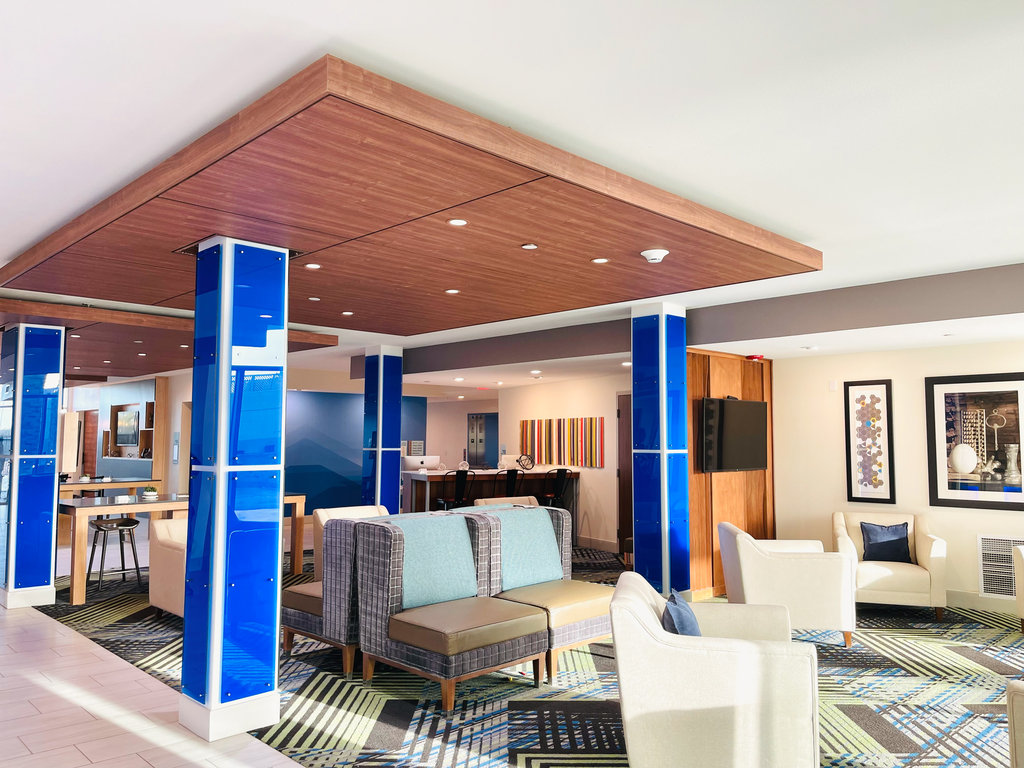 Our lobby offers seating for relaxing after your travels