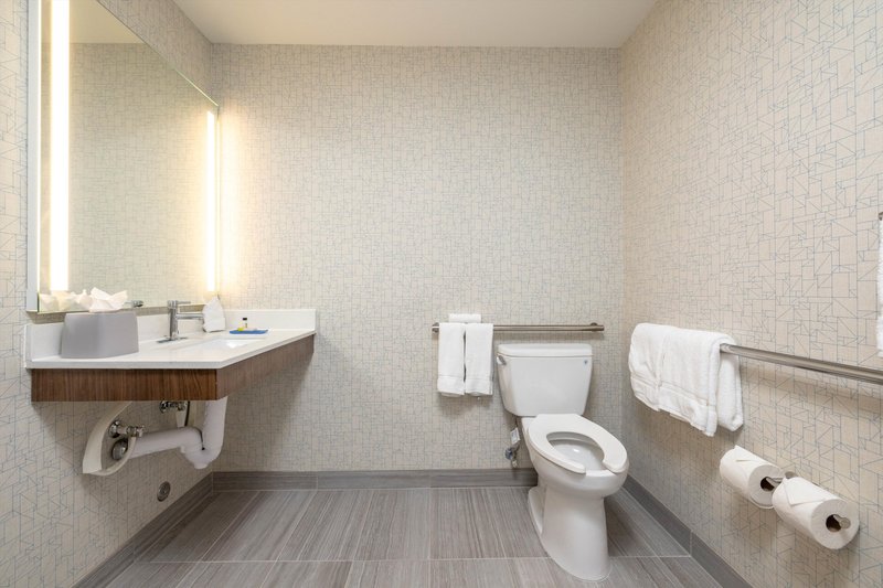 KING HEAR MOBILITY ACCESSIBLE TUB NOSMK