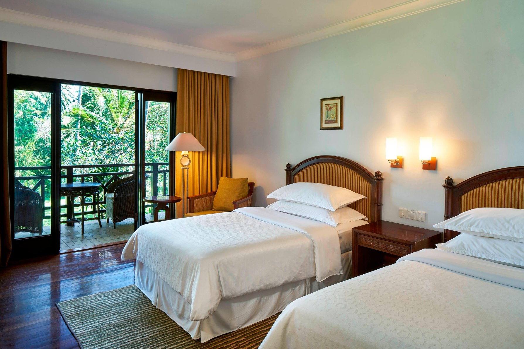 Sheraton Senggigi Beach Resort Room Type - Deluxe, Guest room, 2 Twin, Ocean view, Balcony