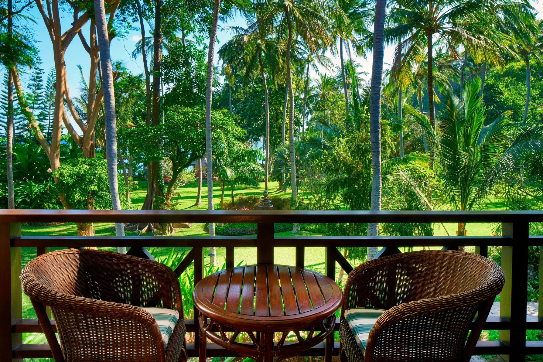 Sheraton Senggigi Beach Resort Room Type - Deluxe, Guest room, 2 Twin, Garden view, Balcony