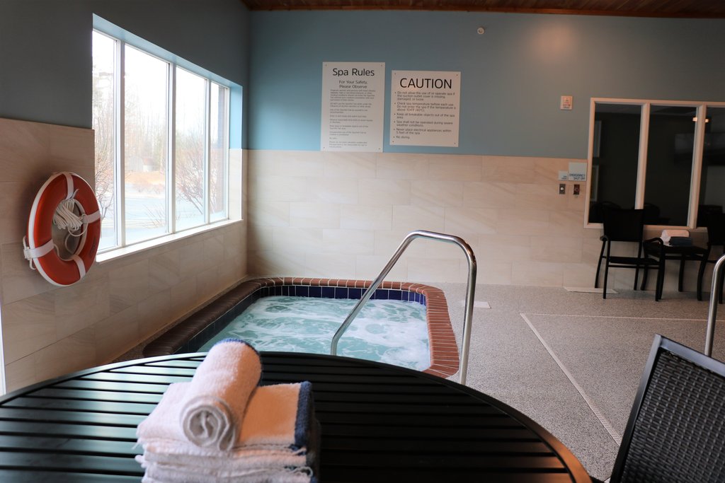 Holiday Inn Express & Suites MARQUETTE, Houghton