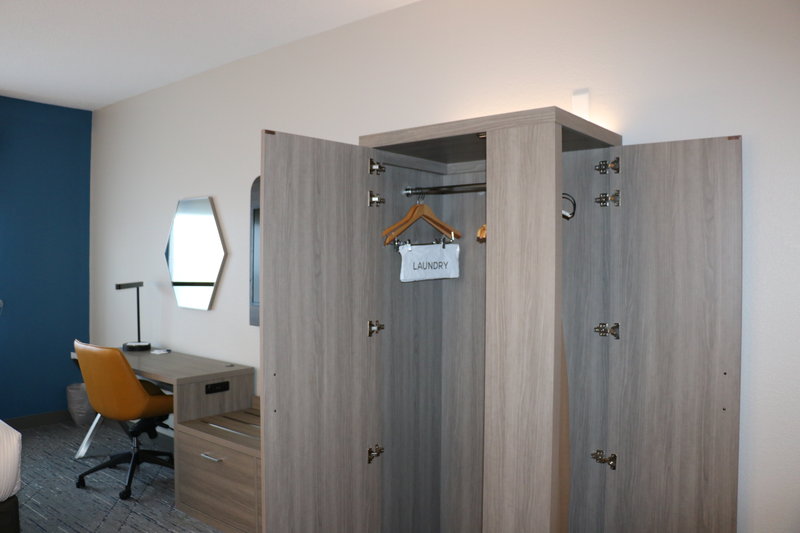 Holiday Inn Express and Suites Marquette