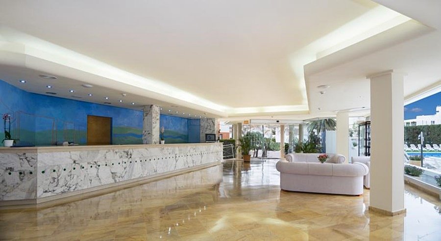 Thb Hotel Maria Isabel