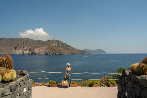 Way to the sea