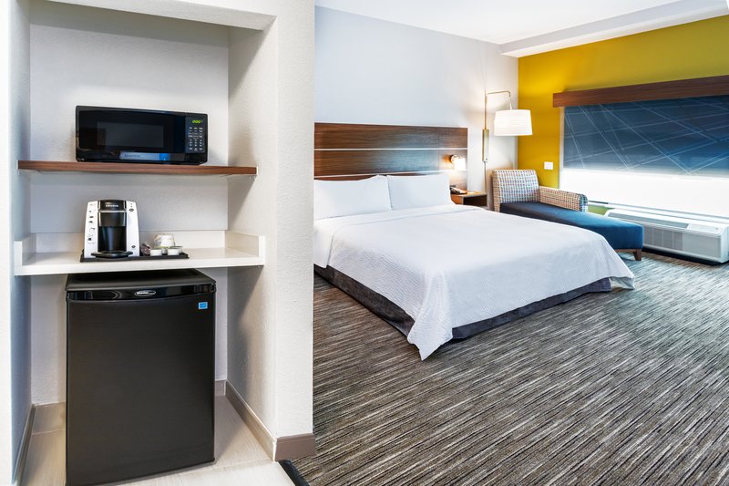Holiday Inn Express and Suites Houston – Downtown North