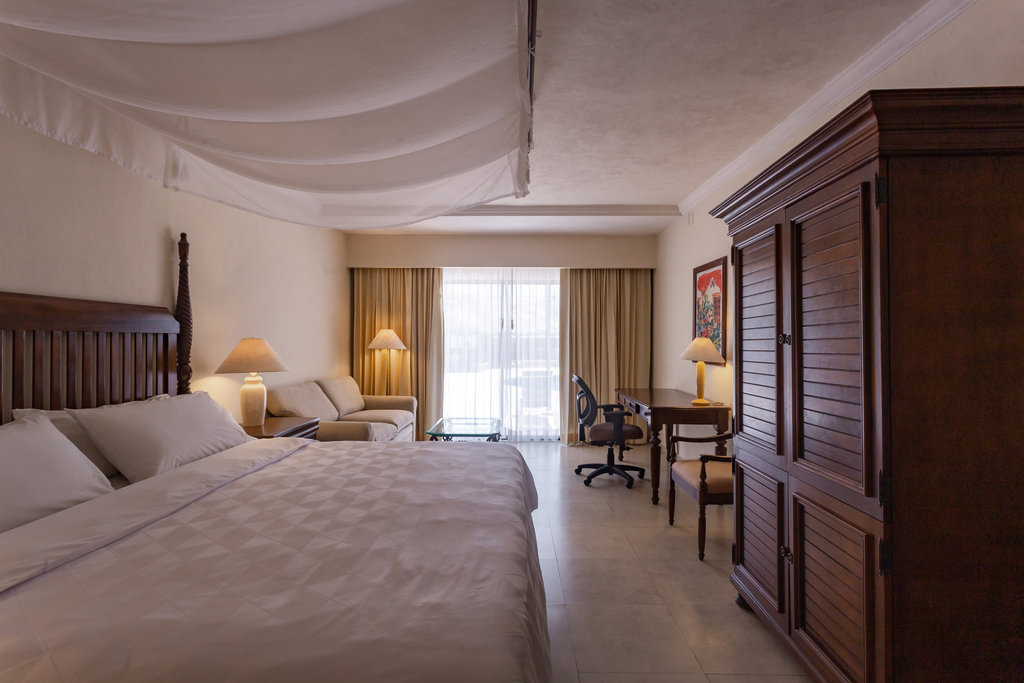 Holiday Inn Merida Mexico Room Type - 1 King Premium