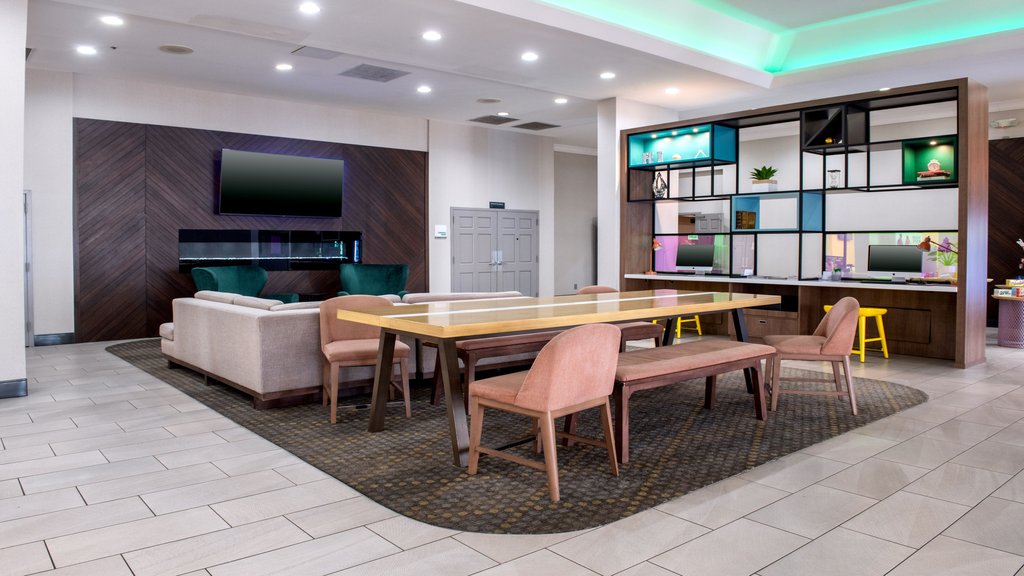 Meet friends and colleagues in our warm and inviting lobby.