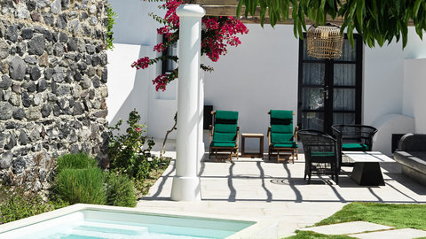 UntitledSuperior Garden Suite private pool  2
