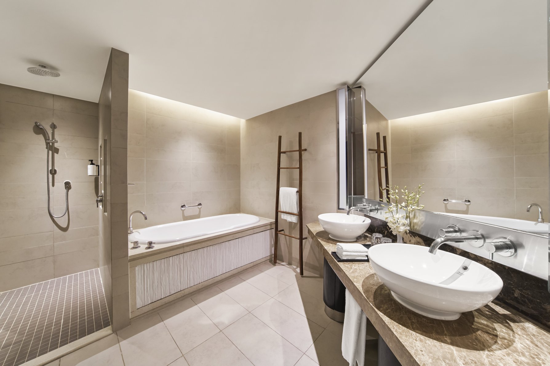 InterContinental Hanoi Westlake Room Type - 1 King Classic Accessible City View