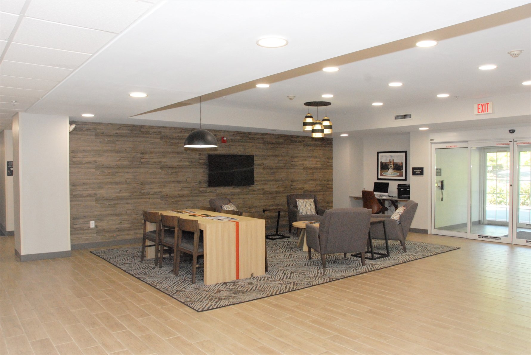 Hotel Feature