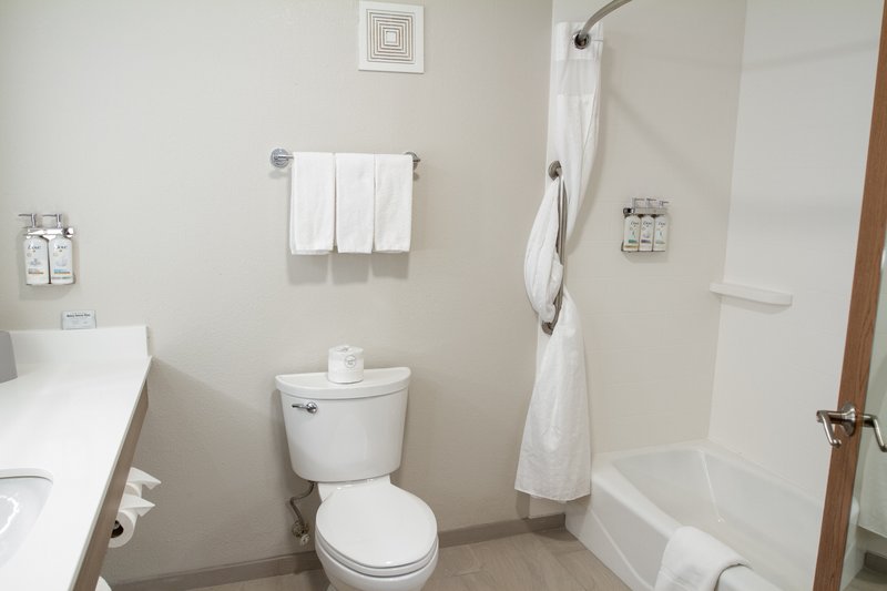 HOLIDAY INN EXPRESS ONEILL