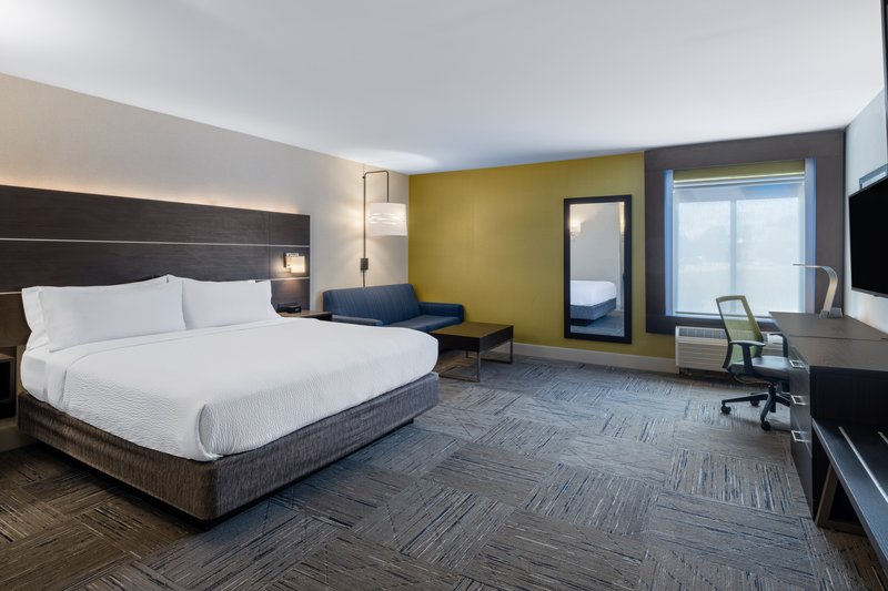 HOLIDAY INN EXPRESS CORYDON