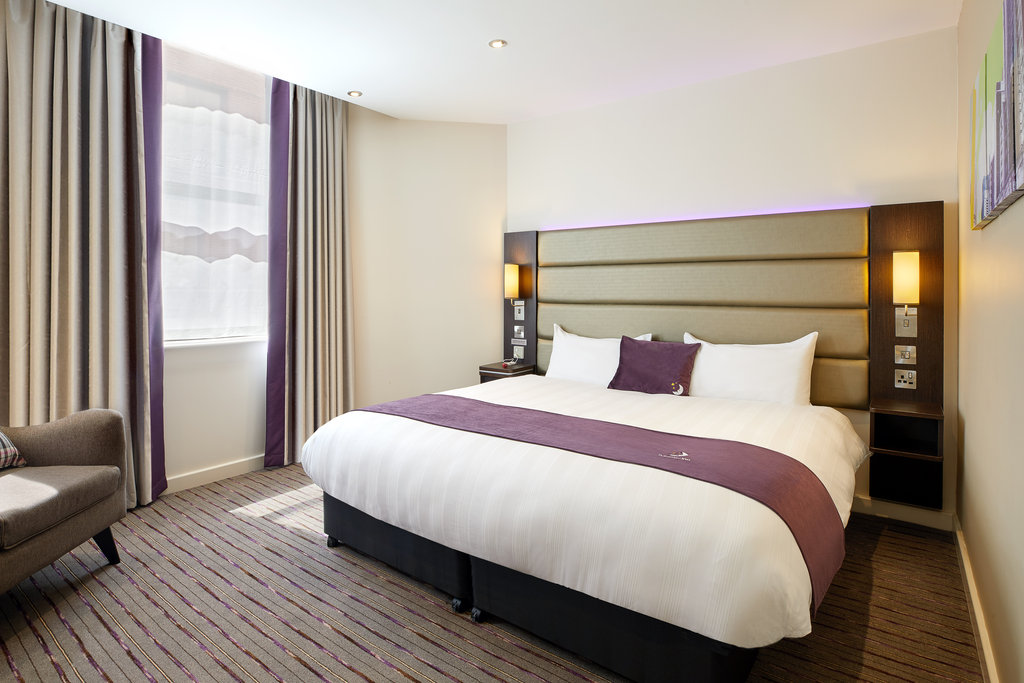 Premier Inn Chesterfield Town Centre