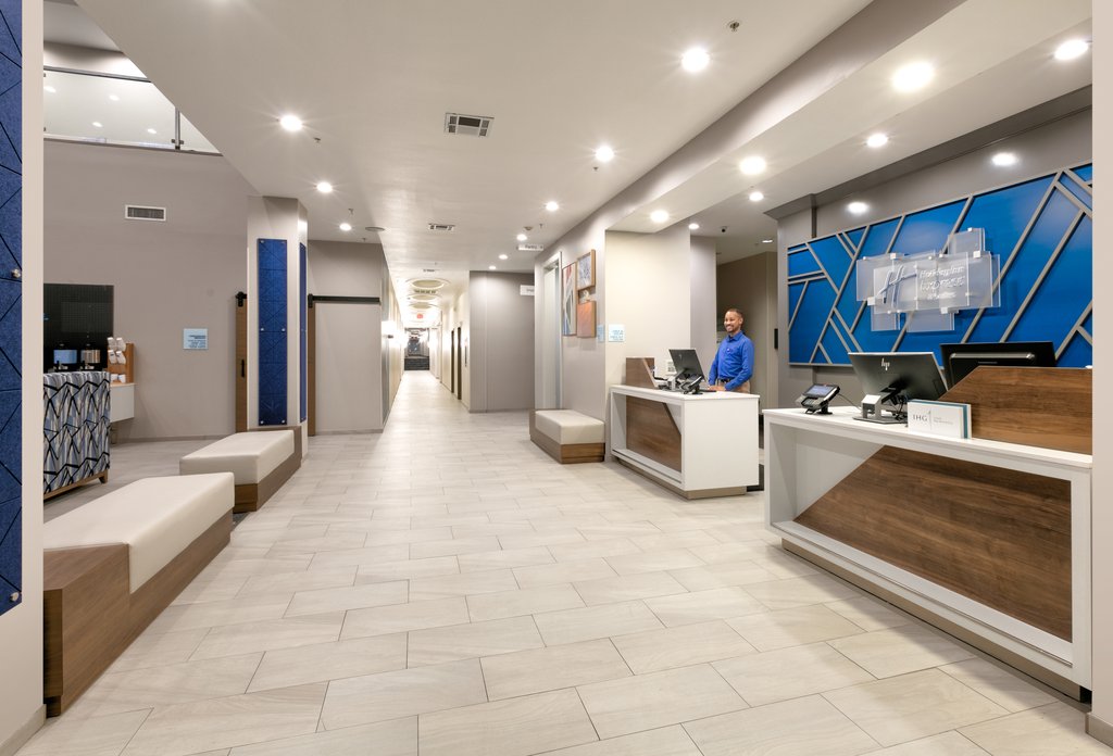 Welcome to Holiday Inn Express North Dallas at Preston