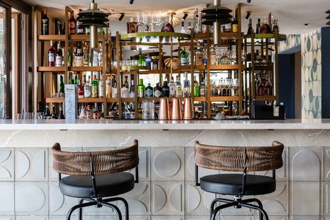 Wählen Sie Ihr Lieblingsgetränk in der SABA Bar & Bodega