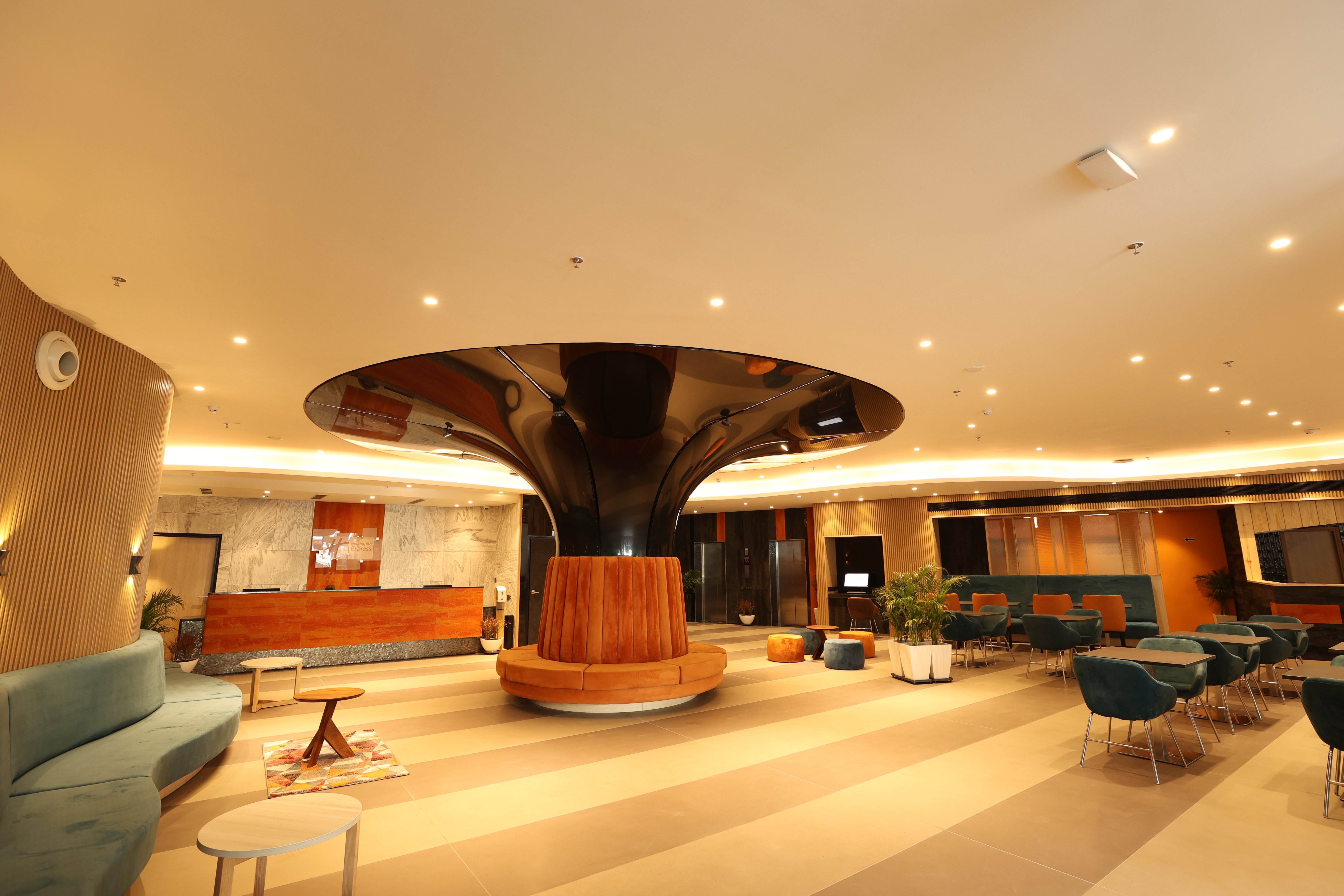 Holiday Inn Express & Suites Gopalpura