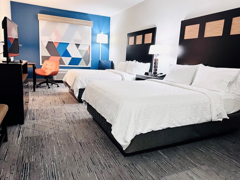 Holiday Inn Express and Suites Houston East – Baytown